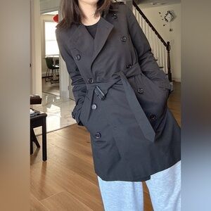 Burberry London Trench coat color black size US2/UK4 new without tag.